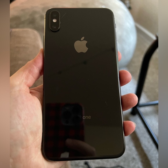 iPhone XS Max 256 GB - Picture 3 of 11